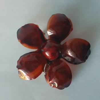 Flower Brooch need help Id Material - Costume Jewelry