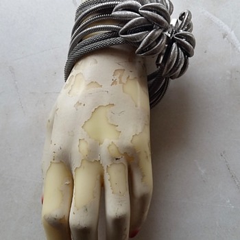 1950's unsigned bracelet - Costume Jewelry