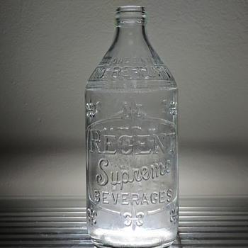 1962 Regent Supreme Beverages Soda Bottle Glenshaw Glass Embossed Clear Pint NDNR - Bottles
