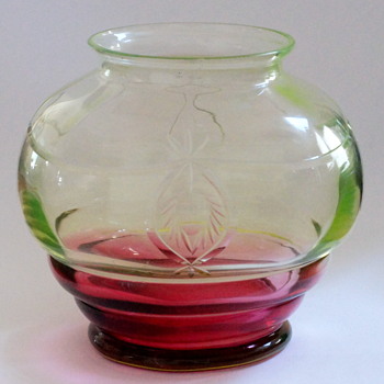 Welz Cut Glass - A Uranium and Cranberry Mushroom!! - Art Glass