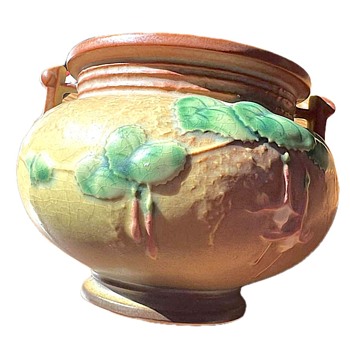 Fuchsia Decor Pottery Planter by the Roseville Pottery Company of Ohio 1938 - Pottery